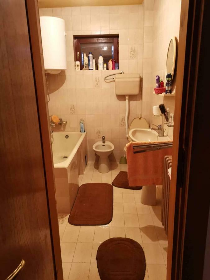 Apartman Pavlovacko Jezero Hotel Pavlovci Luaran gambar